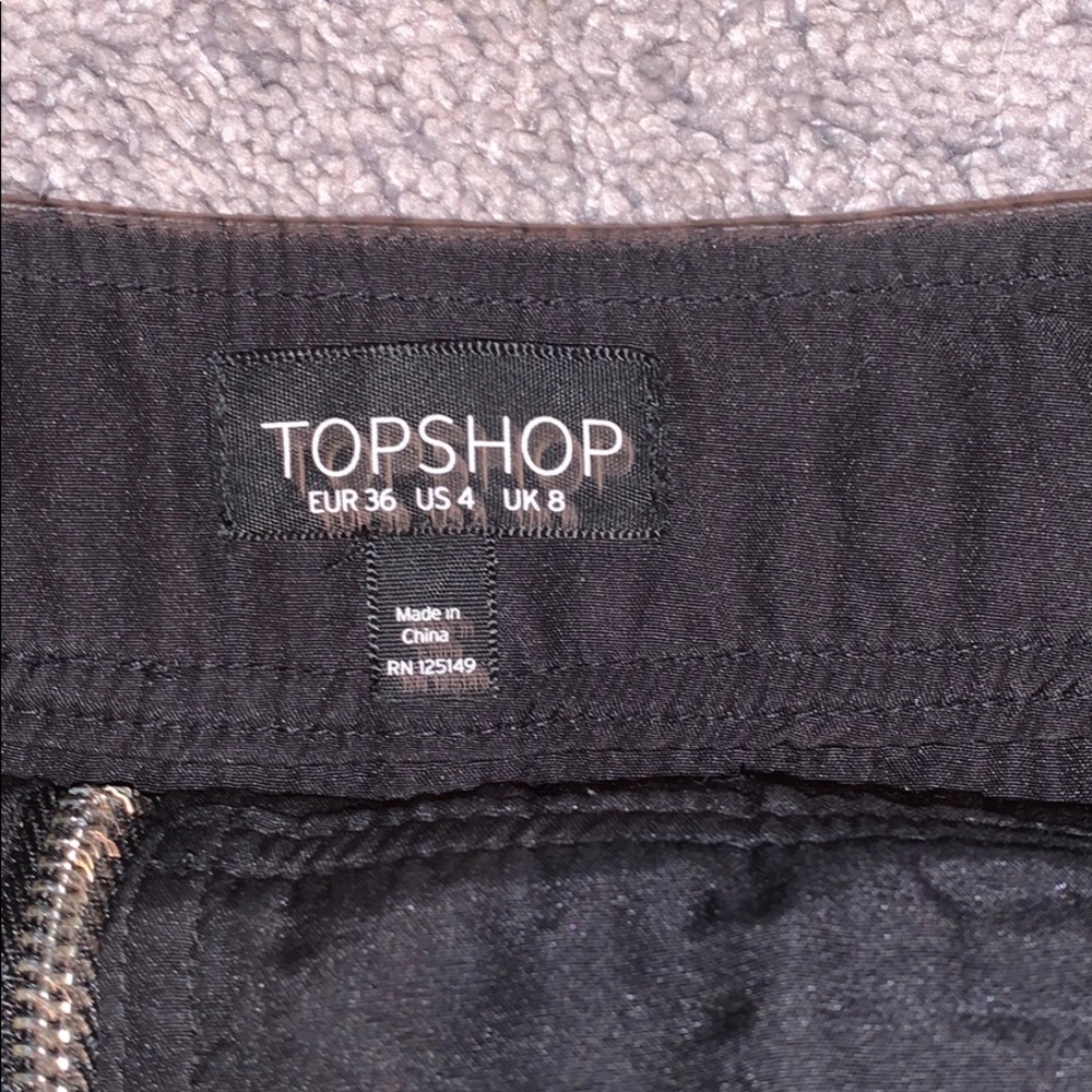 black leather skirt - Picture 3 of 4